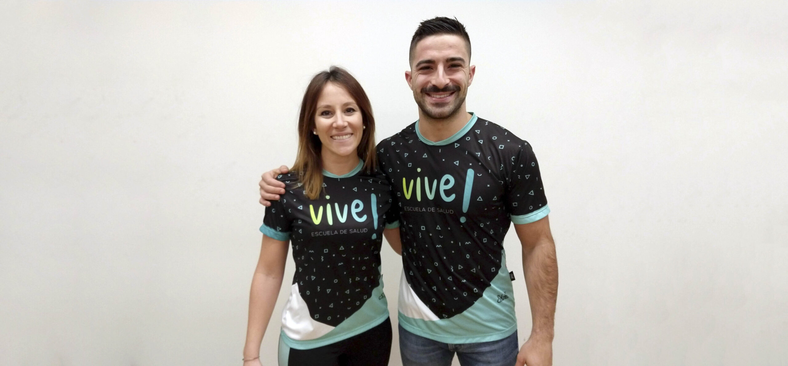 camisetas viv scaled Escuela de Salud Vive!